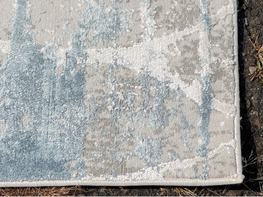 Alloy Collection Turkish Made Power Loomed Polyester And Viscose Carpet, 7'-10