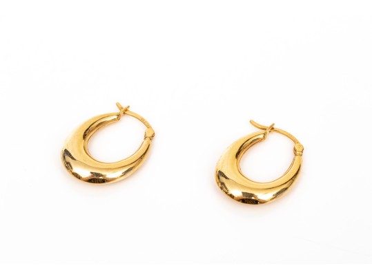 18k Yellow Gold Simple Graduated Oval Hoop Earrings