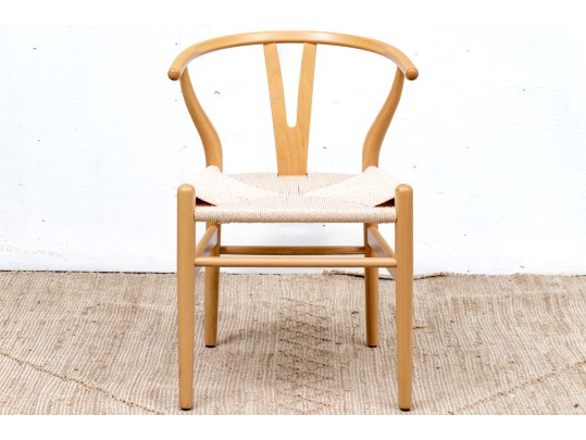 Set Of Four Chic Wishbone Form Side Chairs