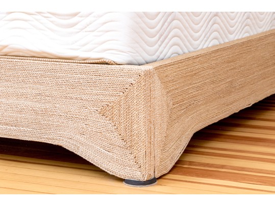 Chic Wrapped Rope King Size Bedstead
