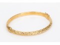 18k Yellow Gold Classic Quilted Hinged Bangle Bracelet, With Figured Eight Clasp
