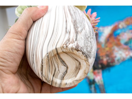 Group Of Seven Stagers Quality Table Top Items