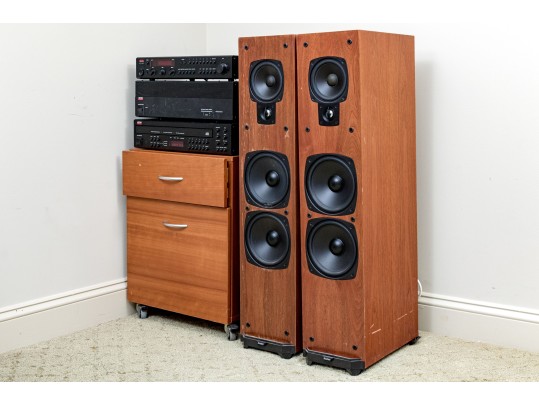 ADCOM Sound System With Pair Of Speakers