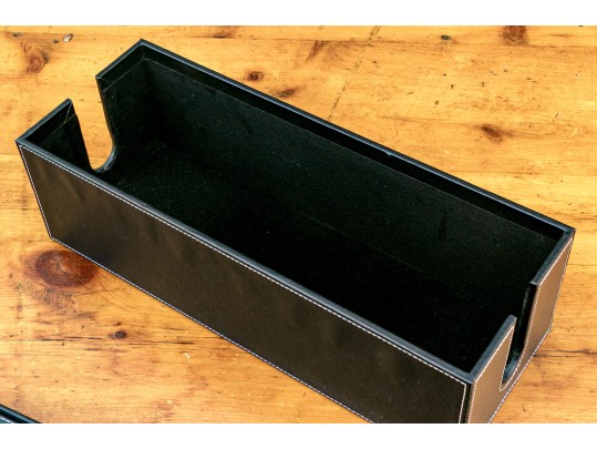 Group Of Seven Stagers Quality Table Top Items