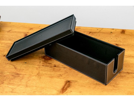 Group Of Seven Stagers Quality Table Top Items