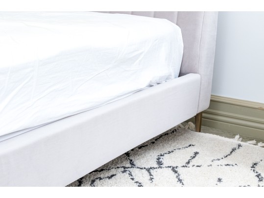 Avalon Channel Stitch Upholstered Daybed