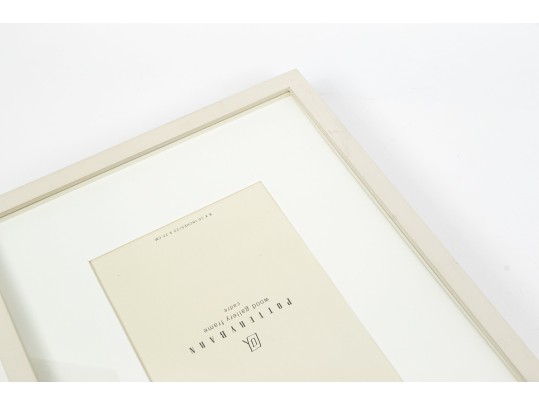 Collection Of Sixteen Pottery Barn Easel Back Picture Frames, Including Two Larger