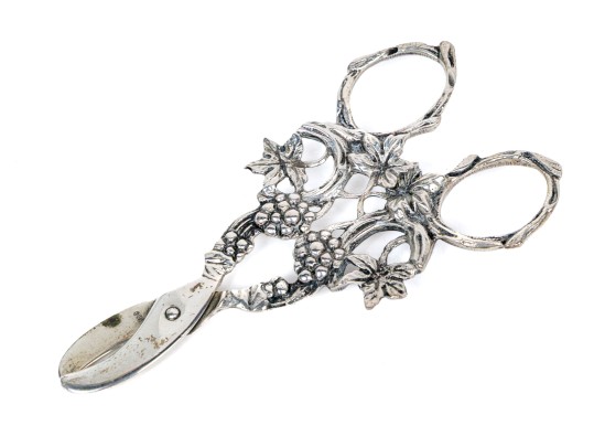 800 Silver Blackberry Shears, 1.285 Troy Ozs. 