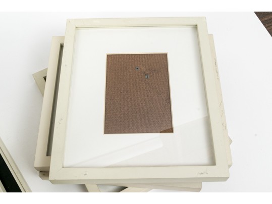 Collection Of Sixteen Pottery Barn Easel Back Picture Frames, Including Two Larger