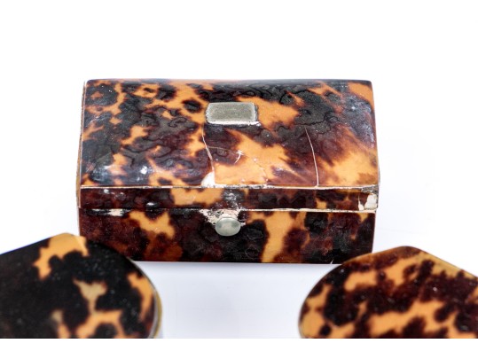Collection Of Three Tortoise Snuff Boxes