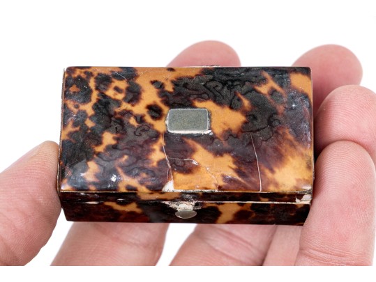 Collection Of Three Tortoise Snuff Boxes