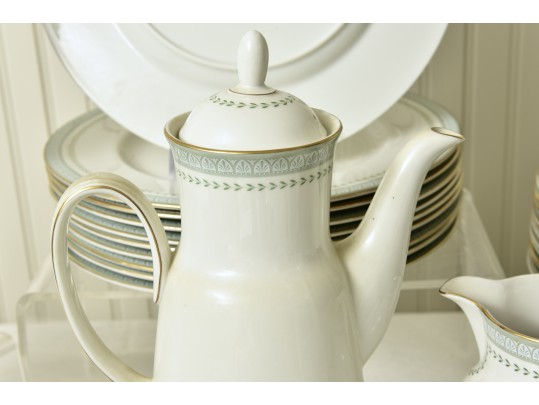 Royal Doultan Berkshire English Translucent China