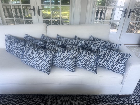 Set Of 10 Restoration Hardware Lumbar Outdoor Pillows