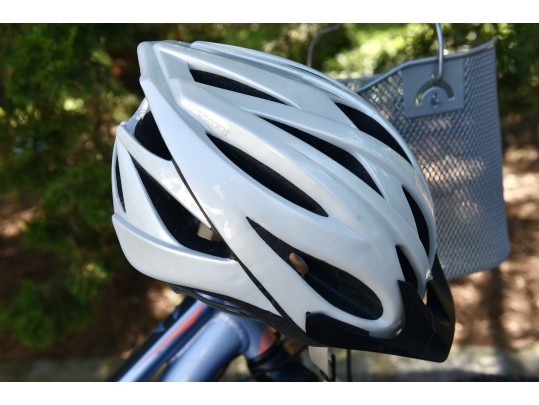 Cannondale Foray Aluminum Frame Bicycle