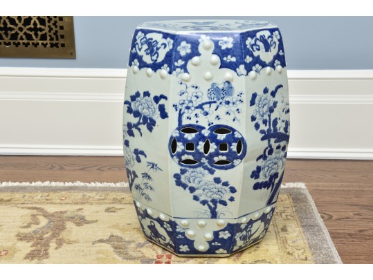 Chinese Export Porcelain Garden Stool