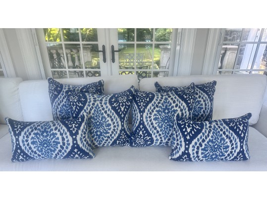Set Of Six Restoration Hardware Outdoor Pillows