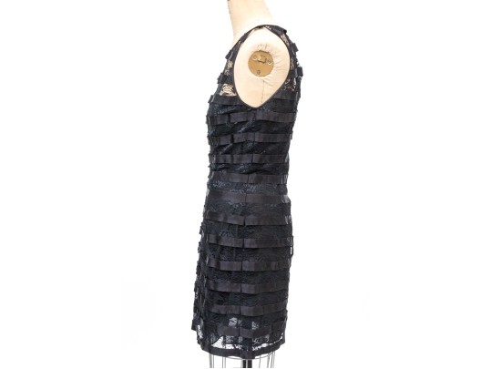 Pamela Dennis Black Silk Lace Motif Sleeveless Sheath Dress, Slze 6
