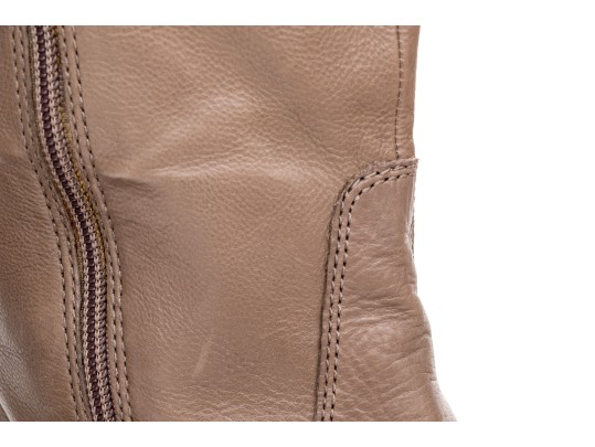 Delmain Beautiful Taupe Vero Cucio Leather Knee Length Boots, Size 10