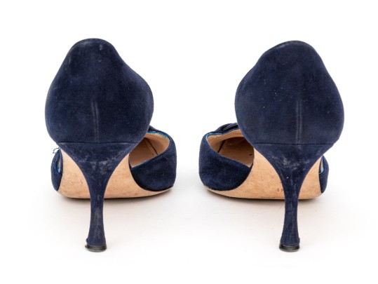 Manolo Blahnik Lovely Blue Suede Buckle Motif Pumps, Size 41