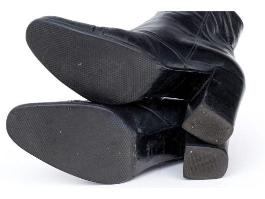 Prada Black Leather Chunky Heeled Zip Up Ankle Boots, Size 40