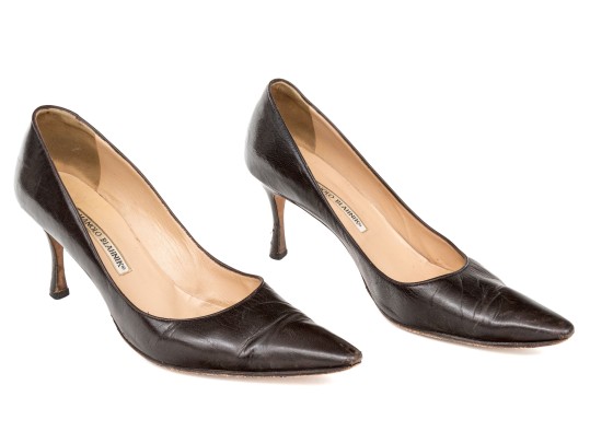 Manolo Blahnik Classic Brown Leather Pumps, Size 41