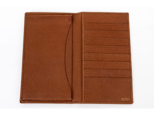 Gucci Handsome Brown Leather Billfold And Credit Card Holder