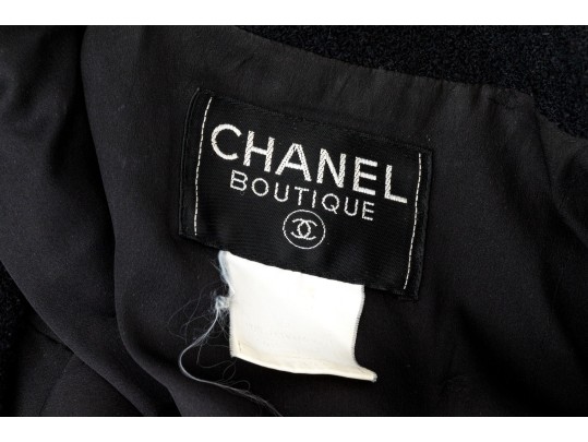 Chanel Boutique Vintage Black Wool And Silk Boucle Jacket And Skirt Suit, Size 44