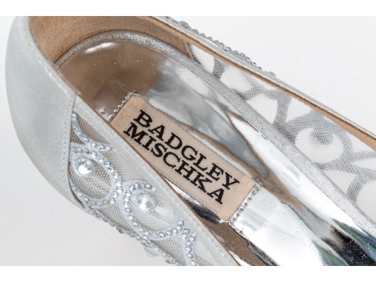 Badgley Mischka Stunning Silver Mesh Rhinestone Pumps, Size 10