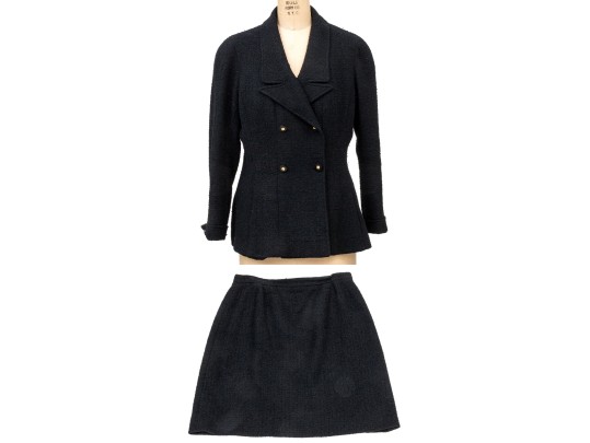 Chanel Boutique Vintage Black Wool And Silk Boucle Jacket And Skirt Suit, Size 44