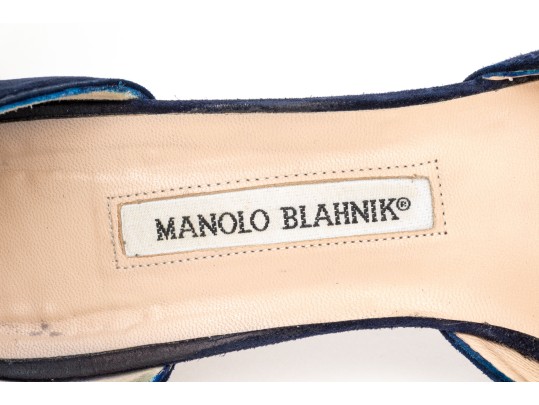 Manolo Blahnik Lovely Blue Suede Buckle Motif Pumps, Size 41