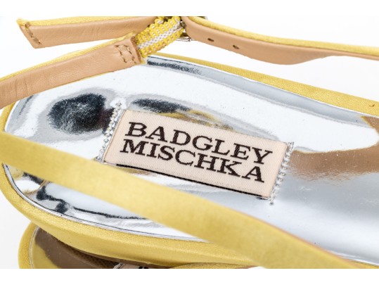 Badgley Mischka Beautiful Yellow Satin And Rhinestone Slingbacks, Size 10