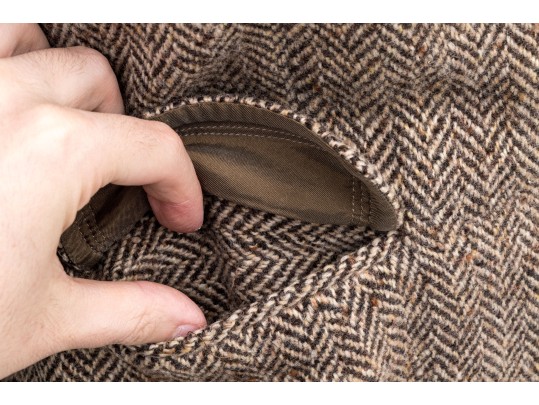 Ralph Lauren Black Label Classic Velvet Collared Herringbone Short Blazer, Size 10