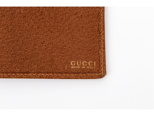 Gucci Handsome Brown Leather Billfold And Credit Card Holder