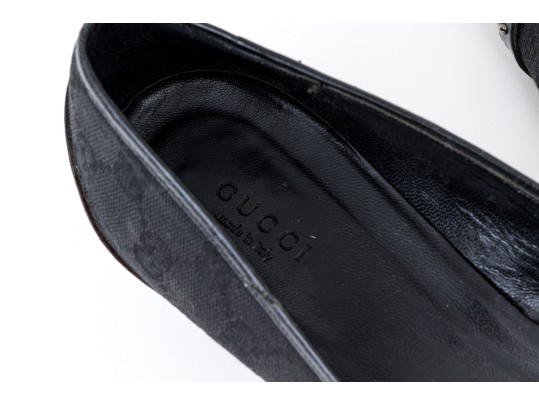 Gucci Black Logo Fabric And Leather Kitten Heel Pumps With Silver-tone Horsebit, Size 10 1/2B