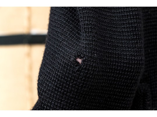 Giorgio Armani Le Collezioni Vintage Black Cropped Half Zip Turtleneck, Size 8