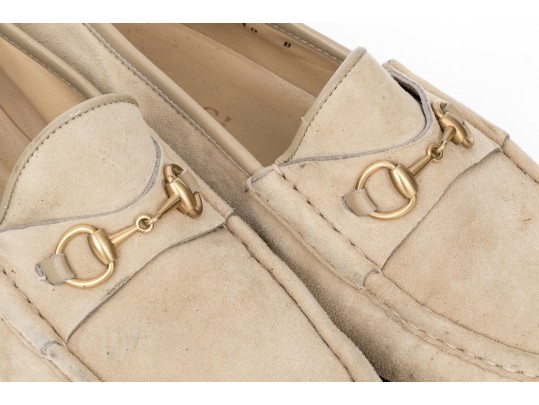 Gucci Striking Tan Suede Loafers With Gold-tone Horsebit, Size 10 B