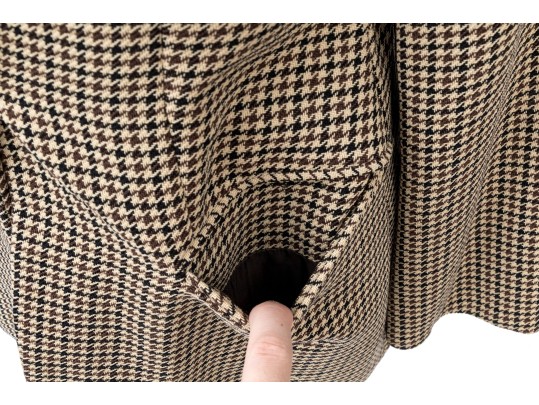 Giorgio Armani Classico Black, Brown And Tan Large Houndstooth Button Front Blazer, Size 42