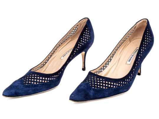 Manolo Blahnik Lattice Edged Blue Suede Pumps, Size 41 1/2