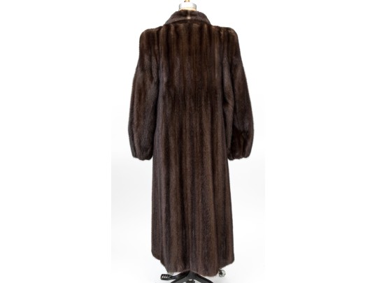 B. Altman Beautiful Vintage Collared Long Brown Mink Fur Coat, With Pockets