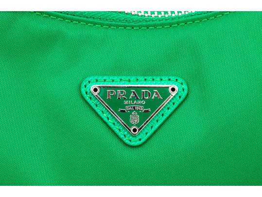 Prada Re-Edition 2005 Green Nylon Shoulder Bag With Logo Strap & Mini Pouch