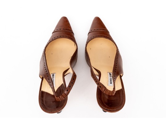 Manolo Blahnik Classic Brown Leather Wingback Style Slingbacks, Size 41 1/2
