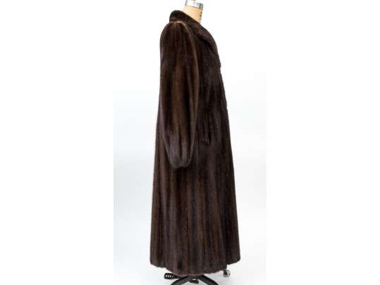 B. Altman Beautiful Vintage Collared Long Brown Mink Fur Coat, With Pockets