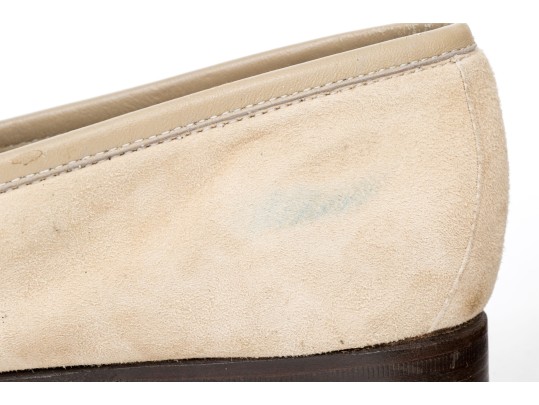 Gucci Striking Tan Suede Loafers With Gold-tone Horsebit, Size 10 B