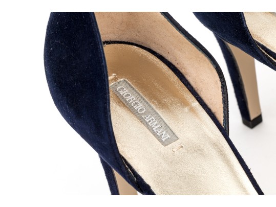 Giorgio Armani Fabulous Blue Suede Elegant Pumps, Size 41, New