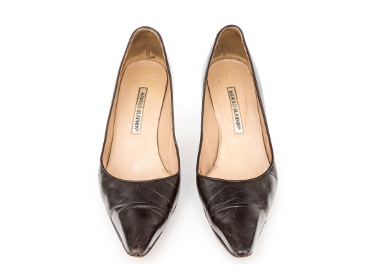 Manolo Blahnik Classic Brown Leather Pumps, Size 41