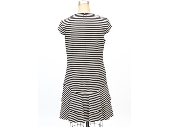Akris Punto Black And Ivory Short Sleeve Raw Edge Dress, Size 10