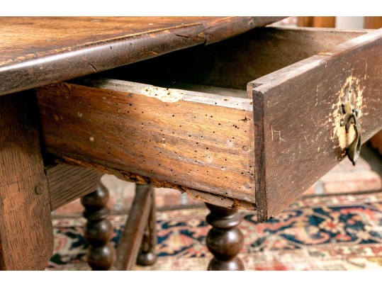 George I Oak Gateleg Table, Circa 1700-1720