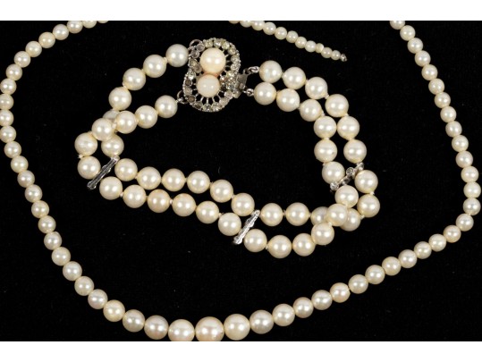 Natural Graduated Pearl Necklace And Bracelet
