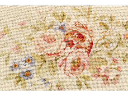 Set Of Four Katha Diddel Home Collection Wool And Cotton Aubusson Style Accent Pillows