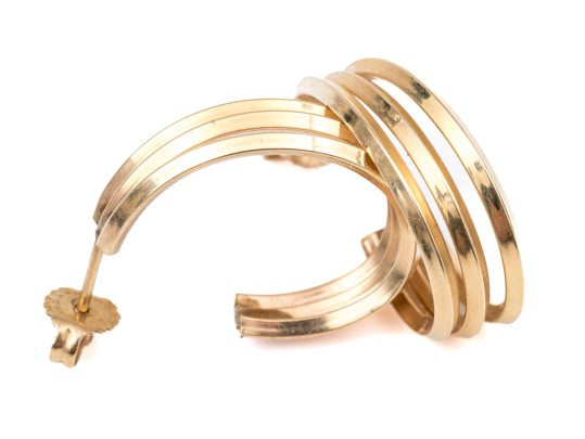 14k Yellow Gold Handsome Triple Row 